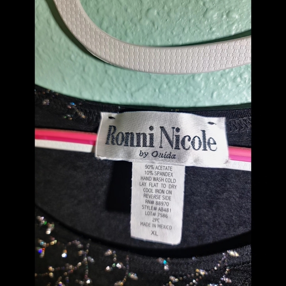 Ronnie Nicole Black Sparkling Diamond Vine Patter Tank Top With Sweater - Picture 4 of 6